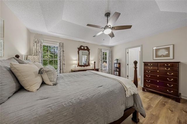 916 Fernwood Road, Woodstock, GA 30189