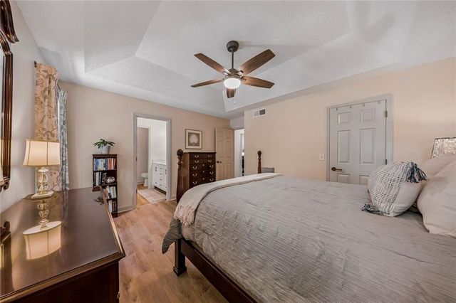 916 Fernwood Road, Woodstock, GA 30189
