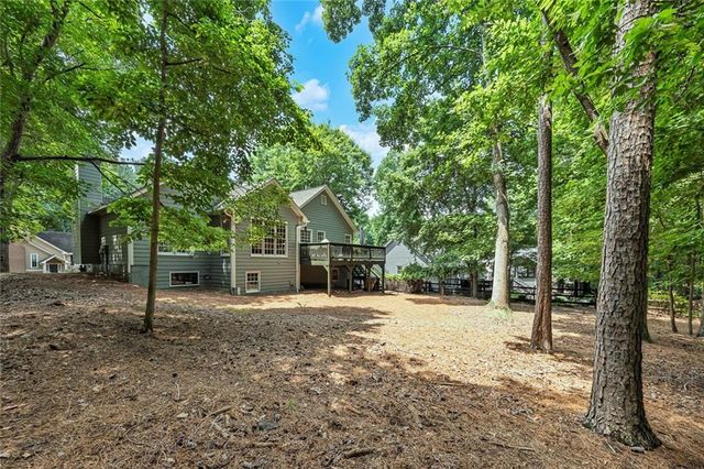916 Fernwood Road, Woodstock, GA 30189