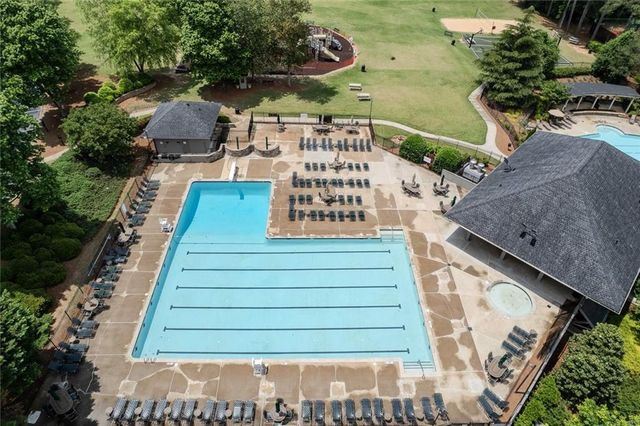 916 Fernwood Road, Woodstock, GA 30189