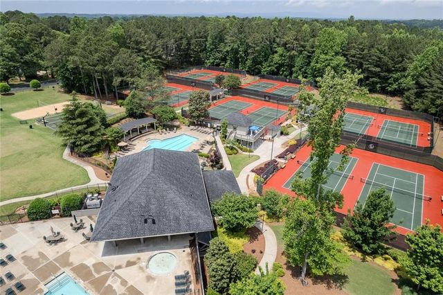 916 Fernwood Road, Woodstock, GA 30189