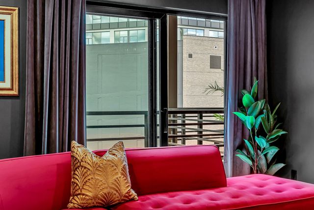 635 7th Ave S Apt 504, Nashville, TN 37203