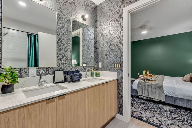 635 7th Ave S Apt 504, Nashville, TN 37203