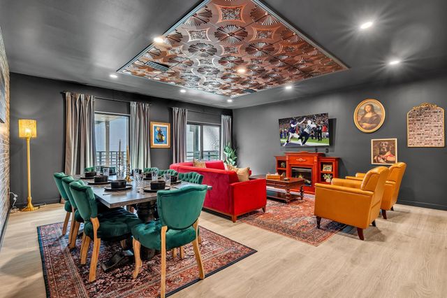 635 7th Ave S Apt 504, Nashville, TN 37203