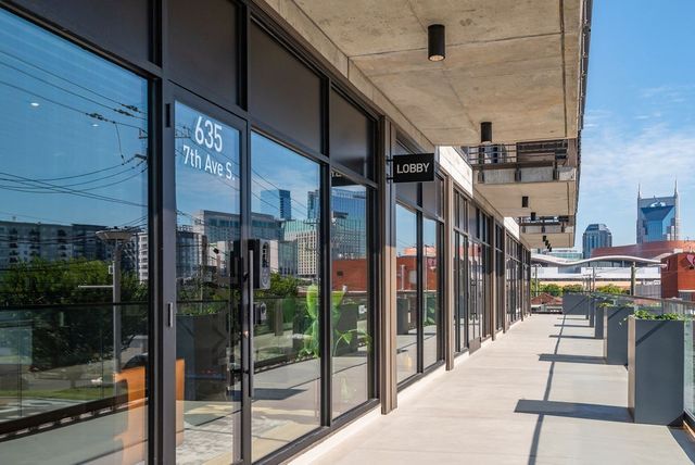 635 7th Ave S Apt 504, Nashville, TN 37203