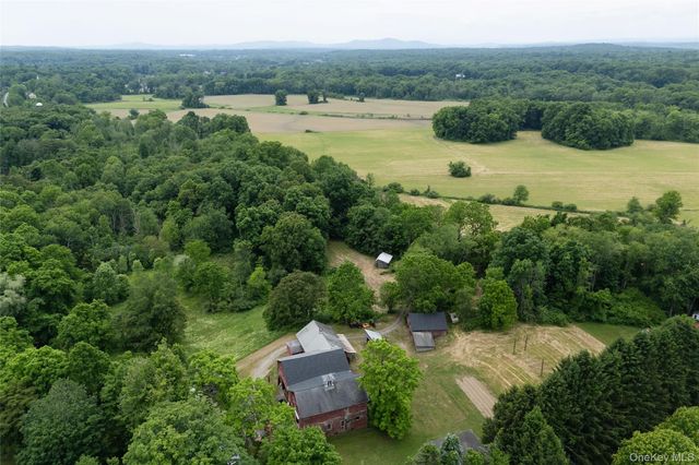7115 Albany Post Road, Rhinebeck, NY 12572