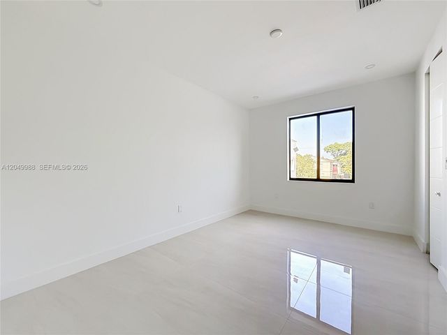 3730 SW 28th St, Miami, FL 33134