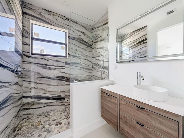 3730 SW 28th St, Miami, FL 33134