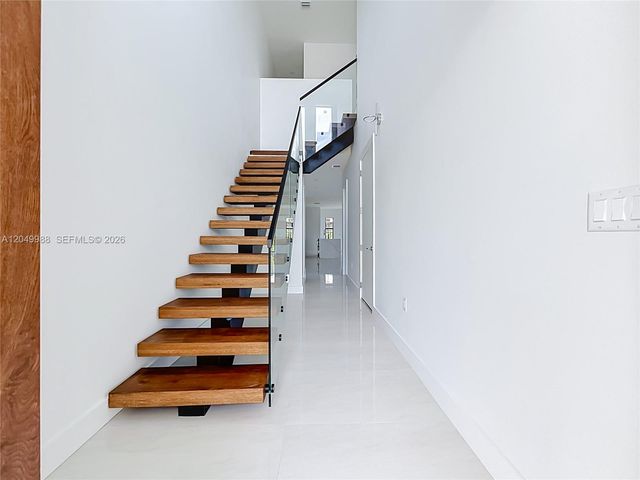 3730 SW 28th St, Miami, FL 33134