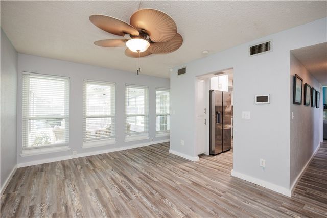 13801 Suntan Ave, Corpus Christi, TX 78418
