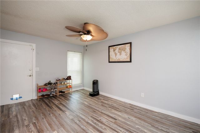 13801 Suntan Ave, Corpus Christi, TX 78418