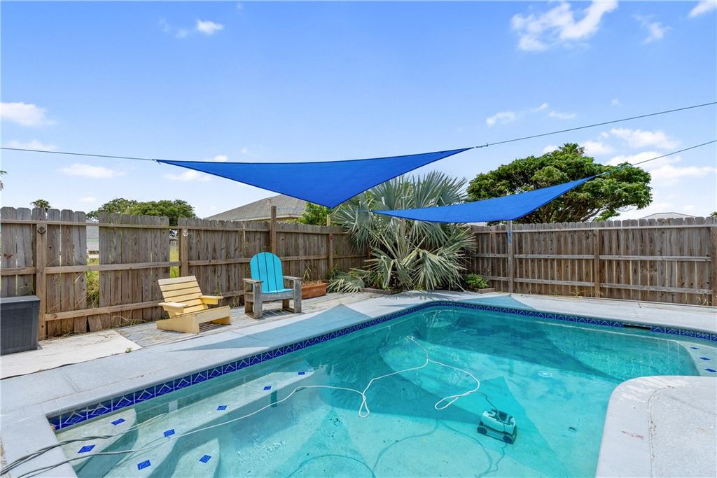 13801 Suntan Ave, Corpus Christi, TX 78418 — photo 3