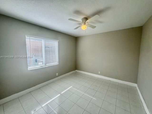 260 SW 8th Ave B, Hallandale Beach, FL 33009