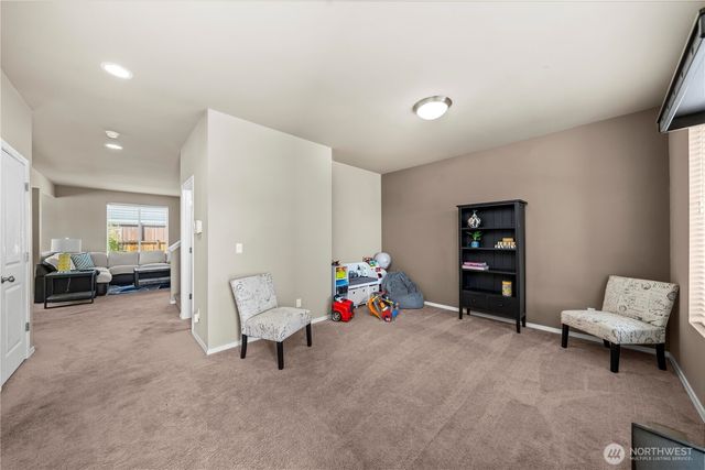 18834 110th Ave Ct E, Puyallup, WA 98374
