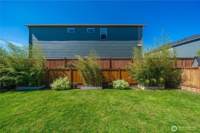 18834 110th Ave Ct E, Puyallup, WA 98374