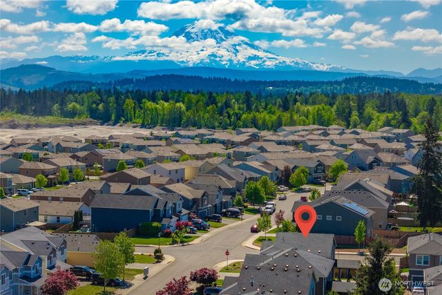 18834 110th Ave Ct E, Puyallup, WA 98374
