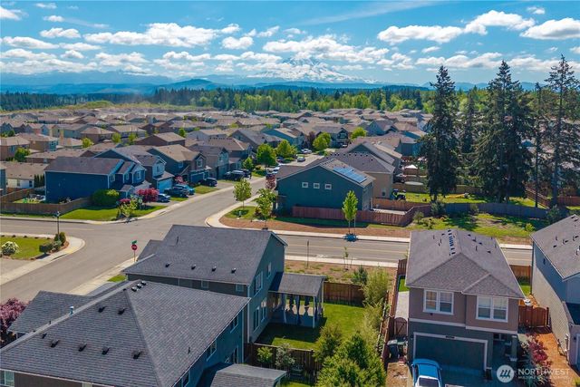 18834 110th Ave Ct E, Puyallup, WA 98374