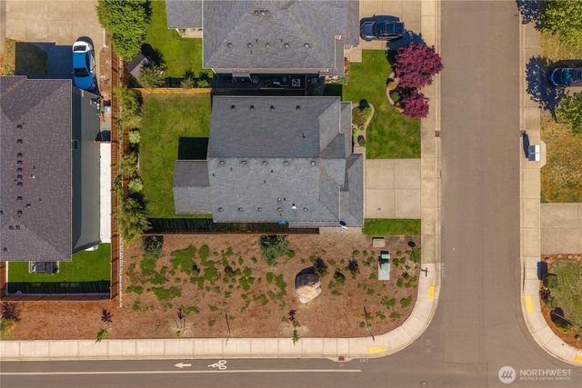 18834 110th Ave Ct E, Puyallup, WA 98374