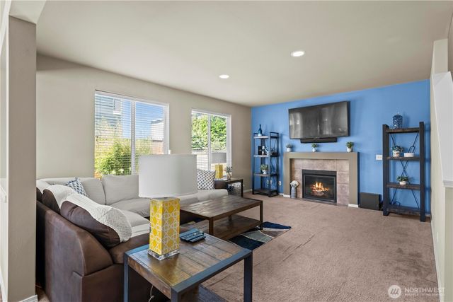 18834 110th Ave Ct E, Puyallup, WA 98374