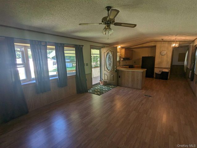 132 North Montgomery Street C11, Walden, NY 12586