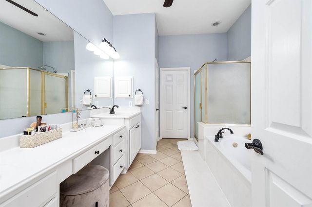 2807 Canyon Drive, Pearland, TX 77584