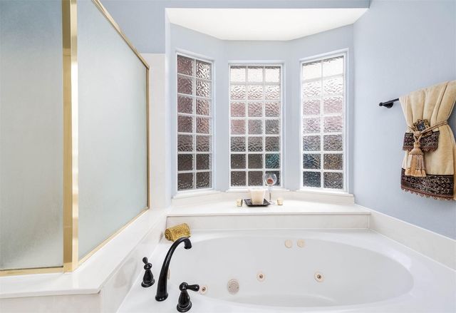 2807 Canyon Drive, Pearland, TX 77584