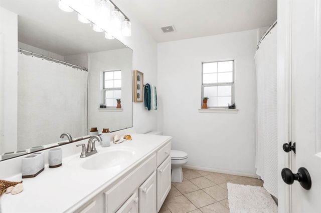 2807 Canyon Drive, Pearland, TX 77584