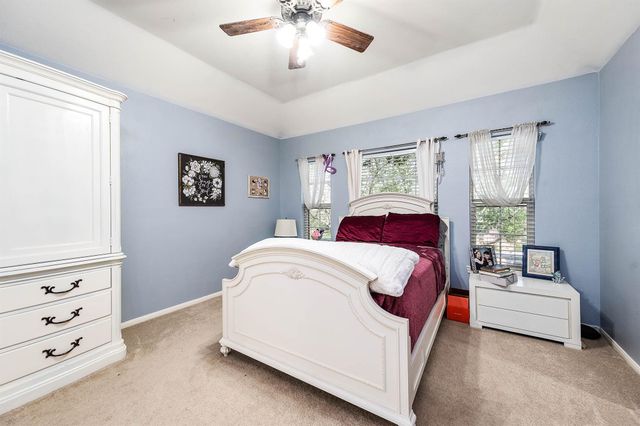 2807 Canyon Drive, Pearland, TX 77584