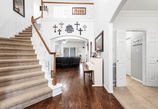 2807 Canyon Drive, Pearland, TX 77584