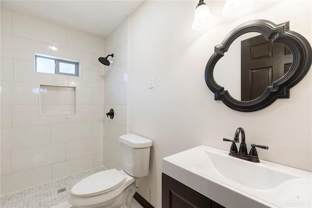 424 S 8th Street, Donna, TX 78537