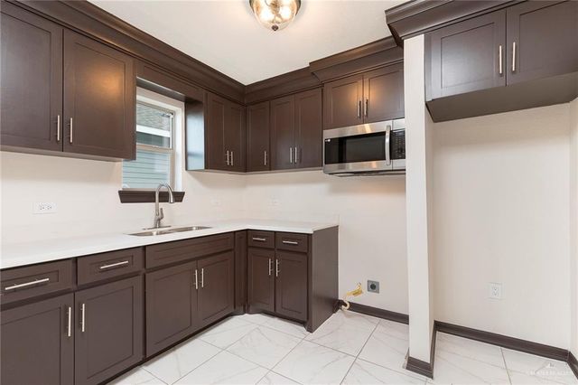 424 S 8th Street, Donna, TX 78537