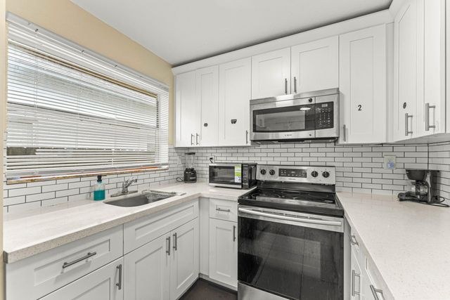 2640 NW 14th Court, Fort Lauderdale, FL 33311