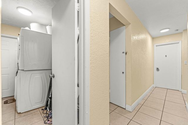 2640 NW 14th Court, Fort Lauderdale, FL 33311
