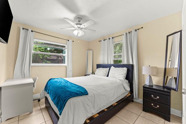 2640 NW 14th Court, Fort Lauderdale, FL 33311