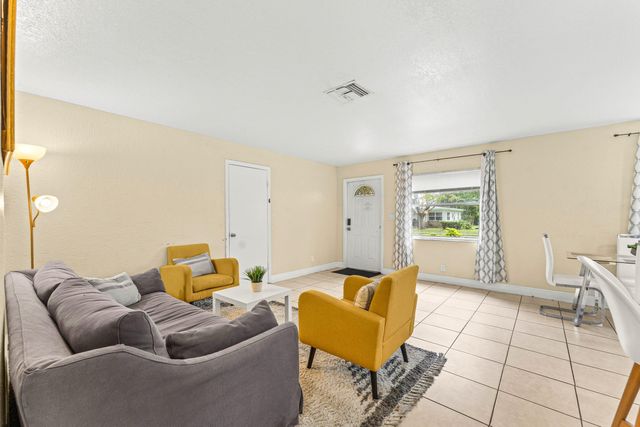 2640 NW 14th Court, Fort Lauderdale, FL 33311