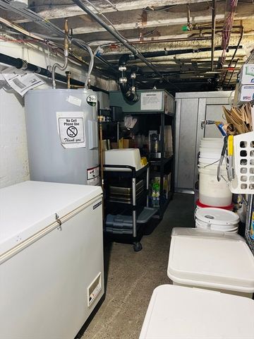 313 Walnut St., Newton, MA 02460