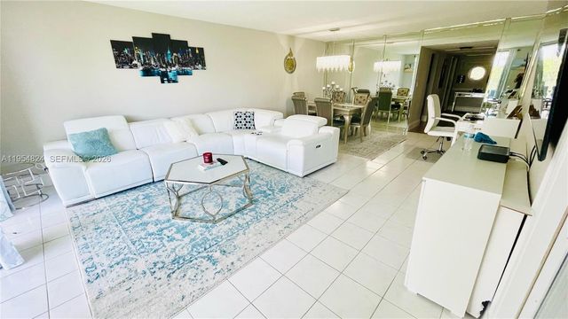 2651 S Course Dr 410, Pompano Beach, FL 33069