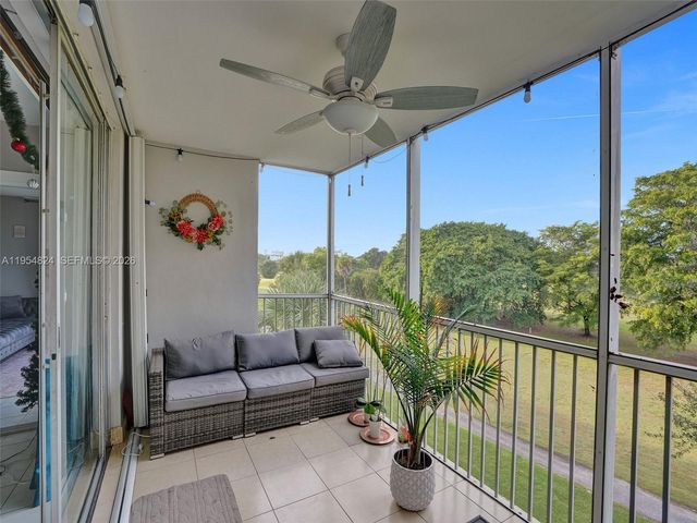 2651 S Course Dr 410, Pompano Beach, FL 33069