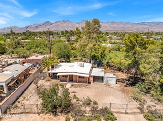 5829 E Waverly Street, Tucson, AZ 85712