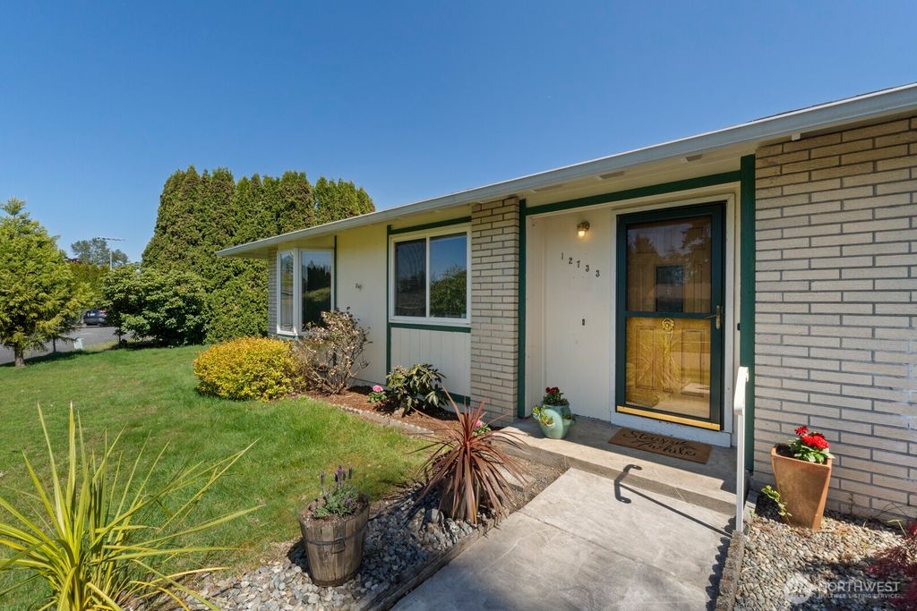 12733 SE 167th Street, Renton, WA 98058