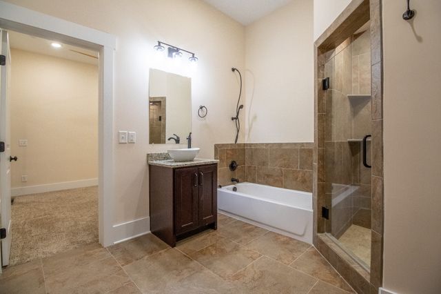 1224 Hangar Rd, Springfield, TN 37172