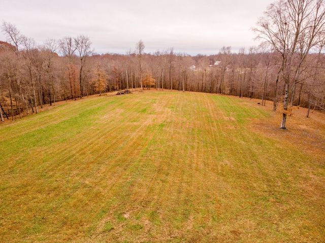 1224 Hangar Rd, Springfield, TN 37172