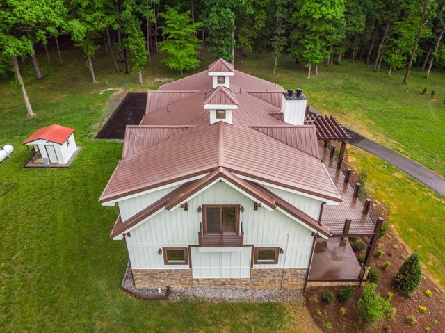 1224 Hangar Rd, Springfield, TN 37172
