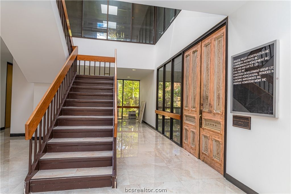 4500 Carter Creek, Bryan, TX 77802 — photo 2