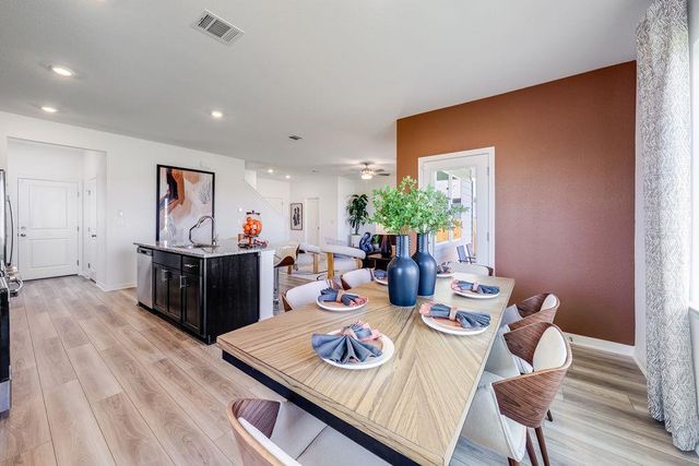 118 Olympia BND, Dripping Springs, TX 78620