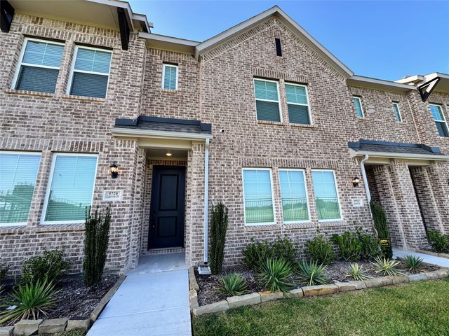 5720 Lakeview Drive, Watauga, TX 76148