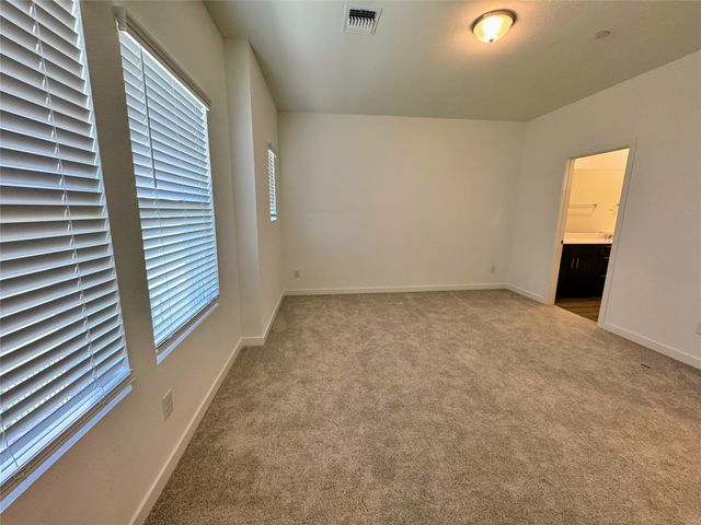 5720 Lakeview Drive, Watauga, TX 76148