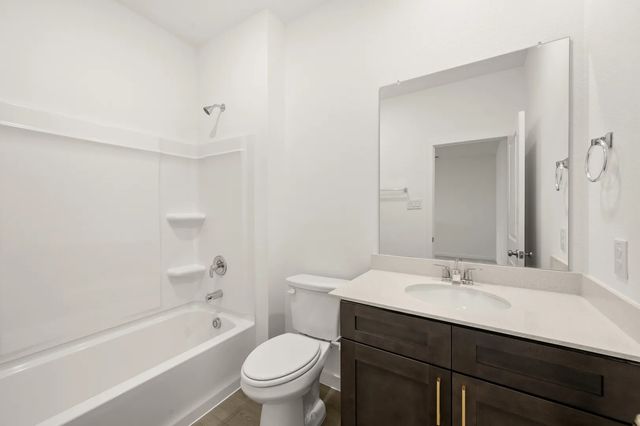 5720 Lakeview Drive, Watauga, TX 76148