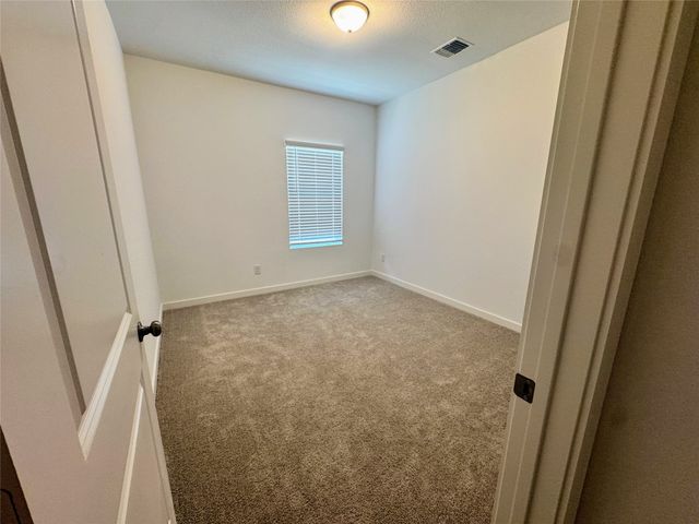 5720 Lakeview Drive, Watauga, TX 76148
