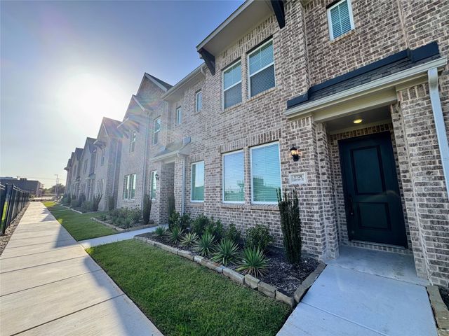 5720 Lakeview Drive, Watauga, TX 76148